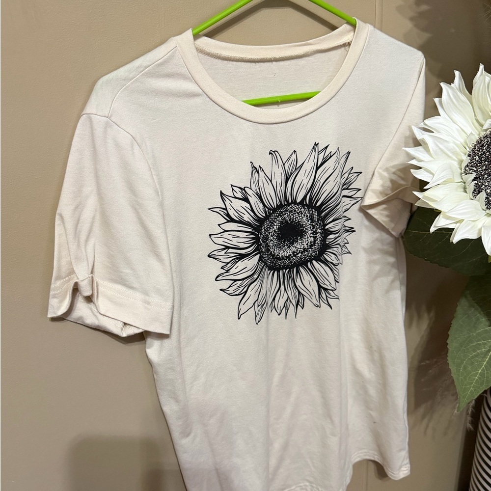Sunflower Graphic Tee - Cream Women's Top